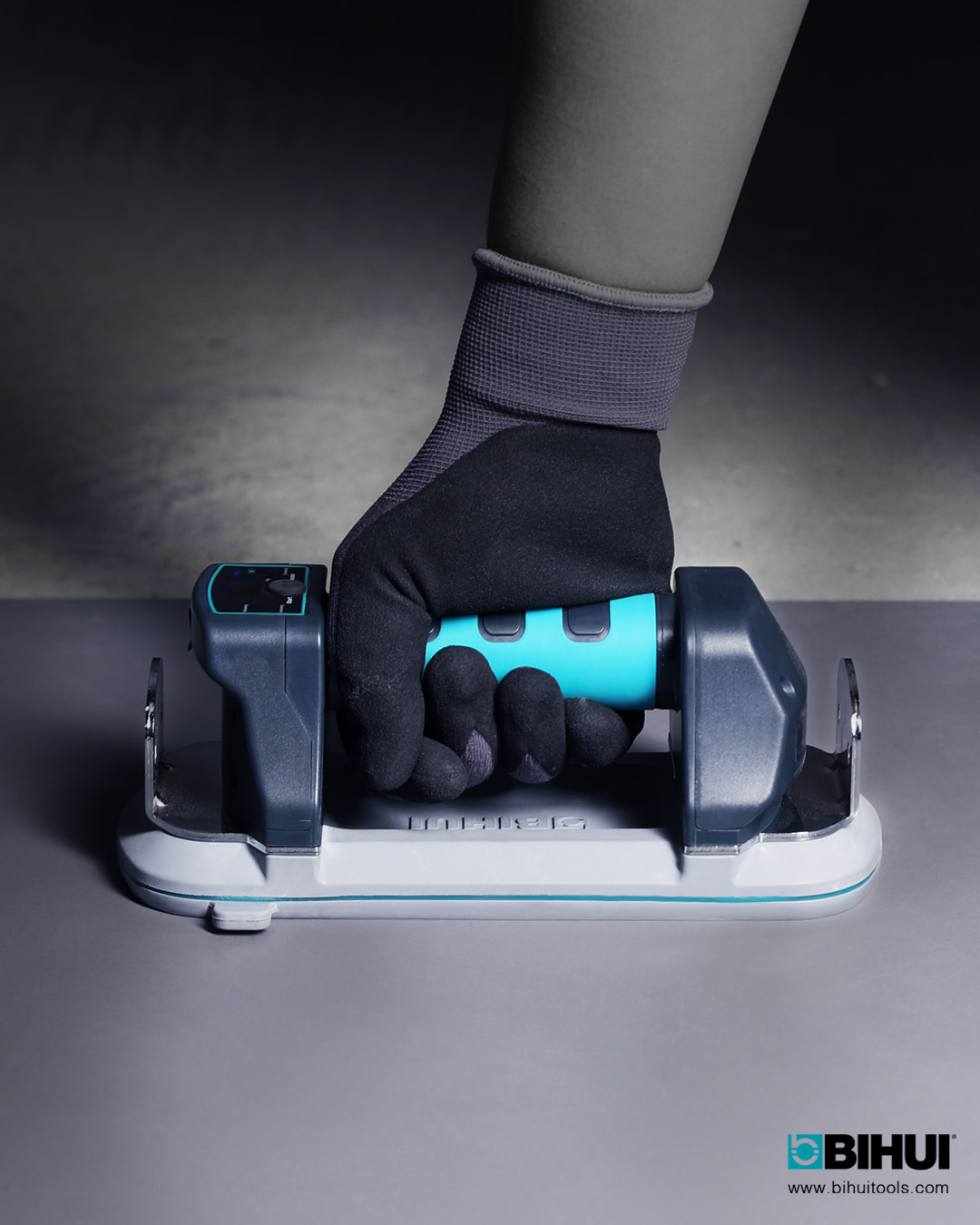 SCBLVT – Ηλεκτρική Βεντούζα Ανύψωσης